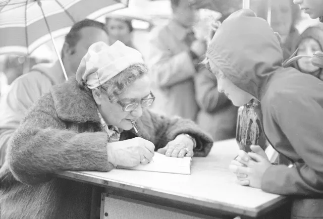 Jej książka skradła serca młodych Polaków. Potem powstał kultowy film