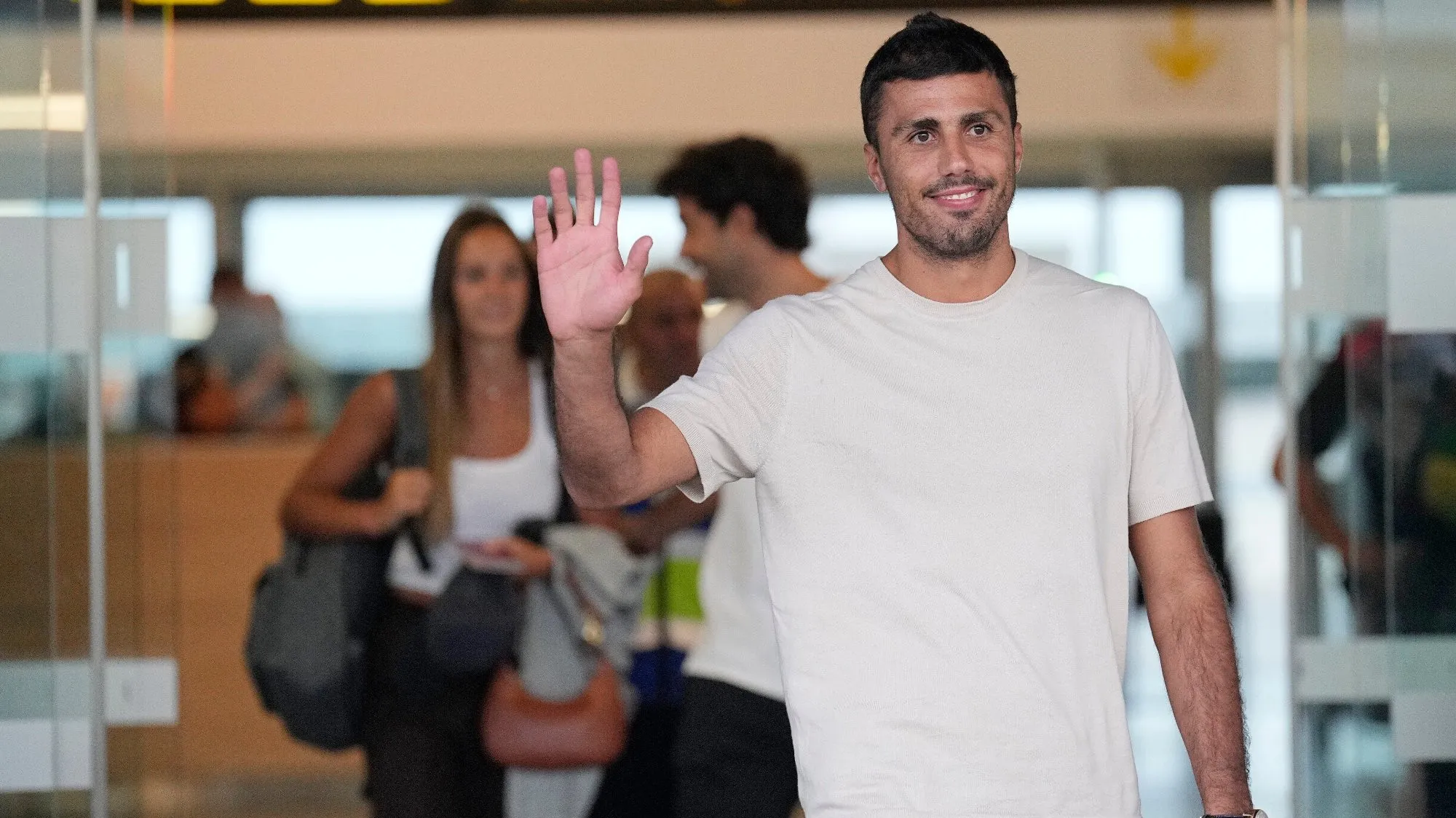 Oficjalnie. Rodri piłkarzem Barcelony. Manchester City zarobił 76,5 mln euro