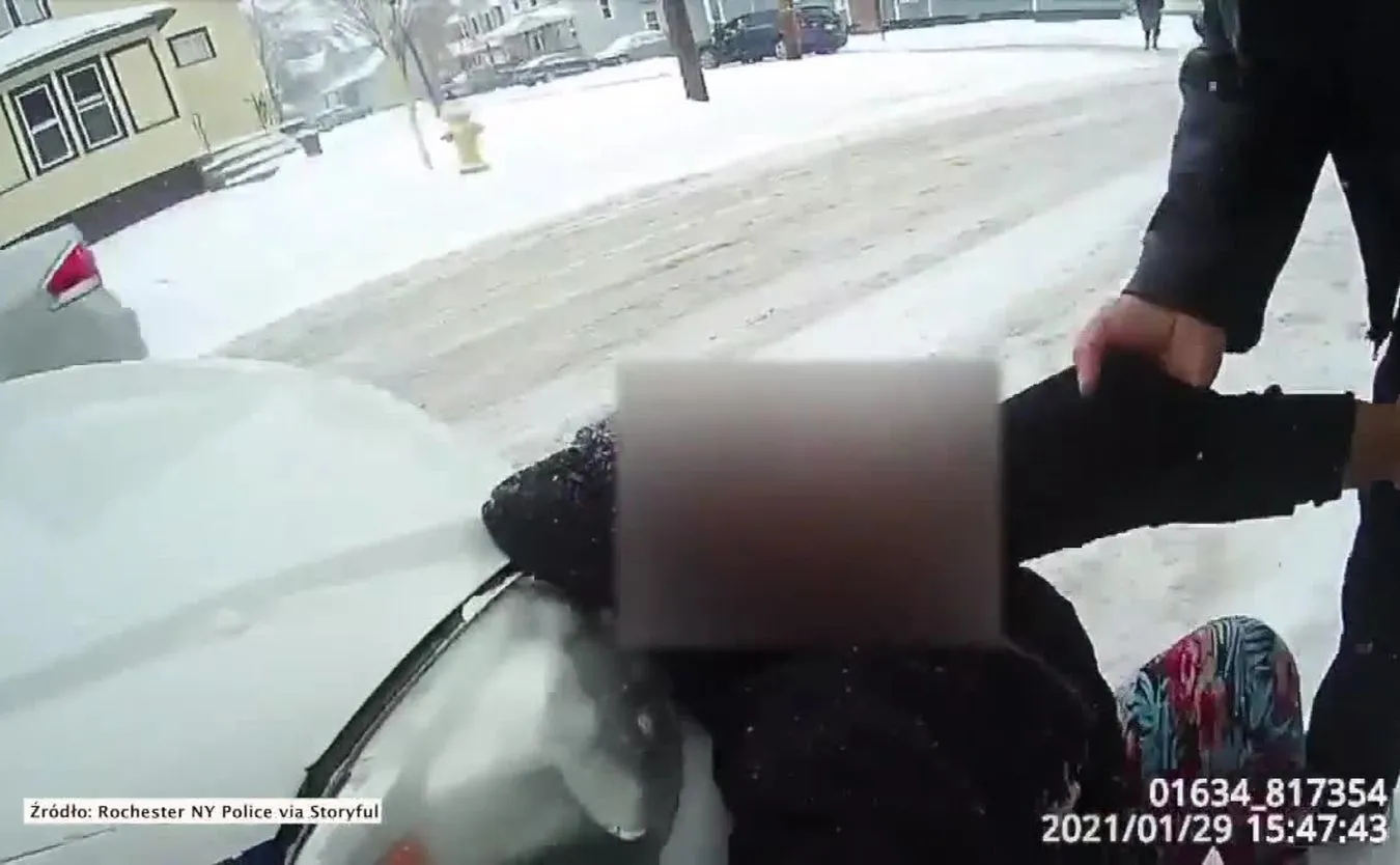 Policja w USA zakuła w kajdanki i spryskała gazem dziewięciolatkę [WIDEO]