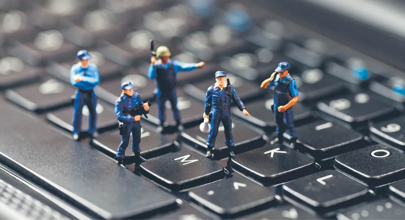 Cyberpolicja za 4,4 mld zł. Ile zarobią funkcjonariusze CBZC?