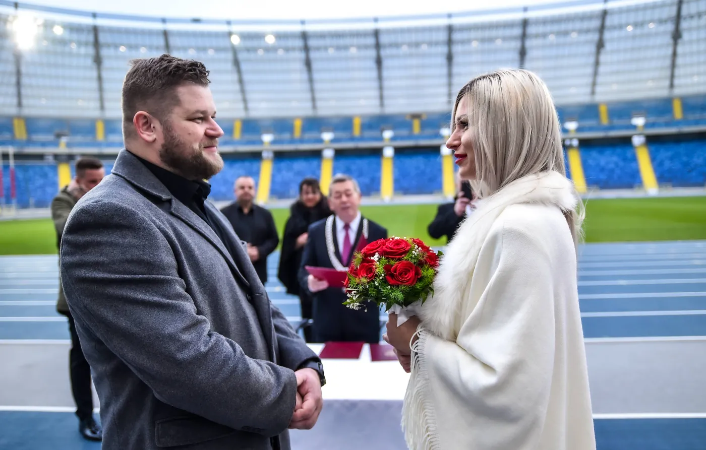 Informacja o ślubie Pawła Fajdka na Stadionie Śląskim nie była prawdziwa