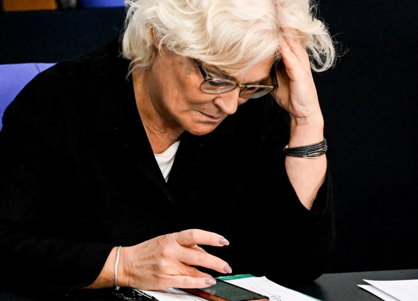 Ostra dyskusja w Bundestagu, minister milczała. Czołgów z Niemiec dla Ukrainy - nie będzie