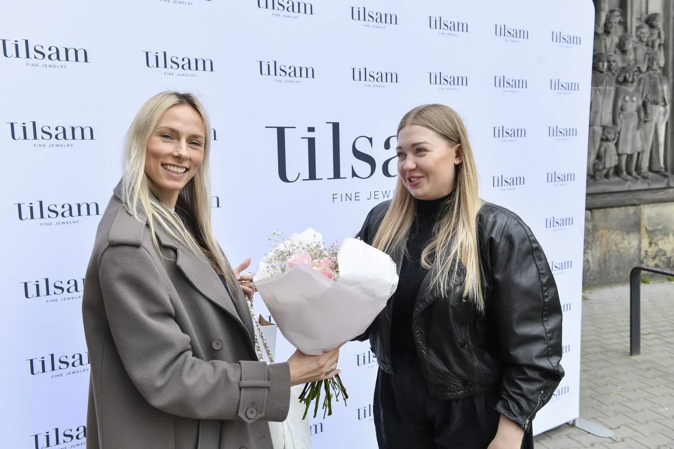 Uczestniczka programu "The Real Housewives Warszawa" to żona znanego rapera. Kim jest Anna Wrońska?