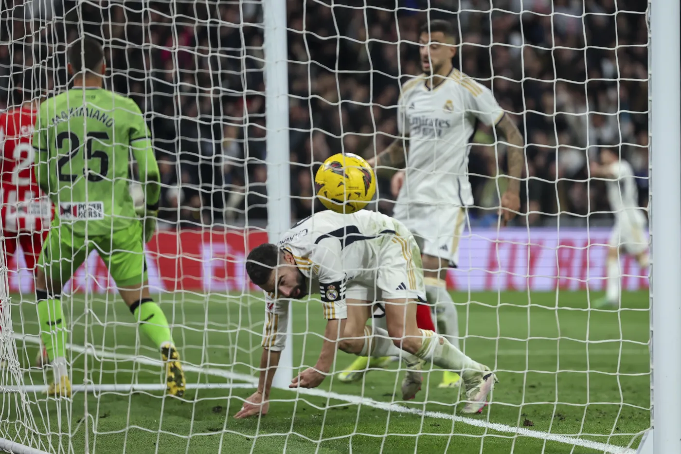 Real Madryt do 57. minuty przegrywał 0:2. Pachniało sensacją [WIDEO]