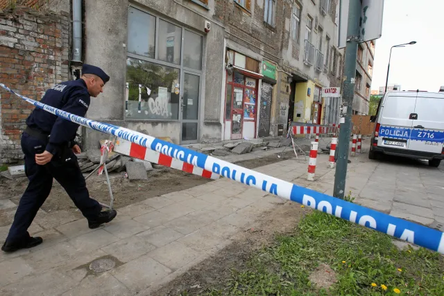 Makabra na warszawskiej Woli. Mężczyzna usłyszał zarzut potrójnego morderstwa