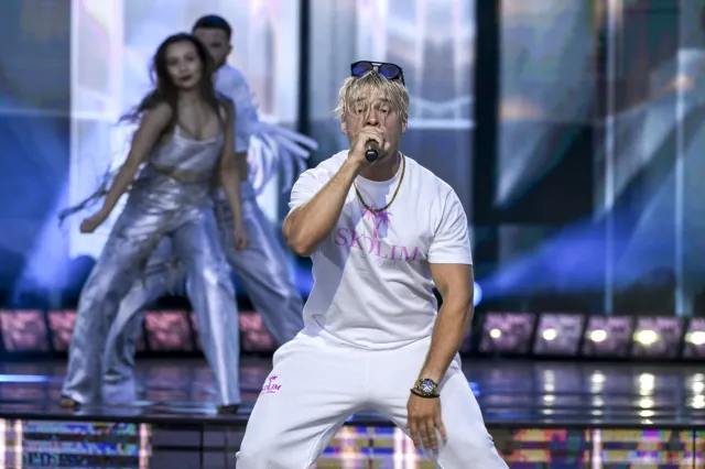 Skolim podpadł fanom. Spóźnił się na koncert i...