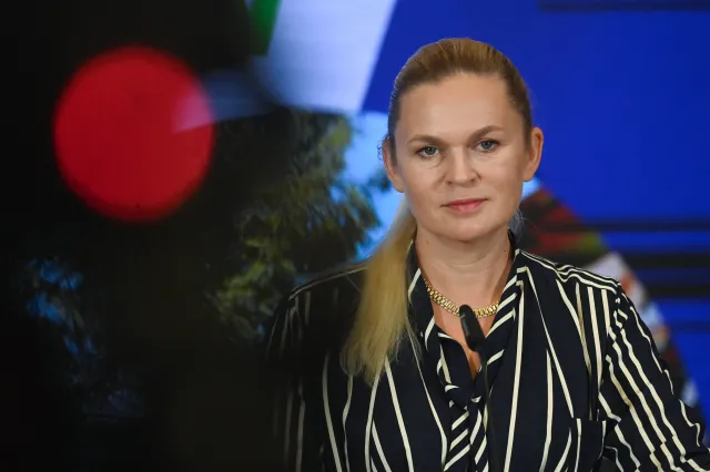 Barbara Nowacka odpowiada biskupom. "Szkoła jest dla uczniów, nie dla Episkopatu"