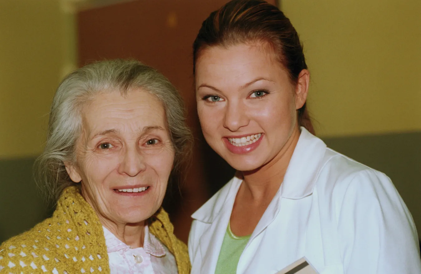 Katarzyna Bujakiewicz była gwiazdą "Na dobre i na złe". "Nie uchodziło wtedy grać w serialu" [WIDEO]