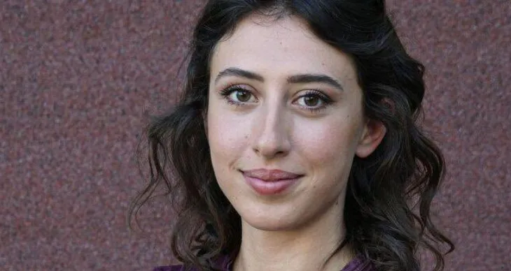 Więziona w Iranie dziennikarka wraca do domu. Była źle traktowana