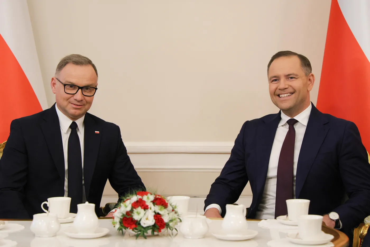 Duda i Nawrocki razem na RBN. Polska szykuje strategię na szczyt NATO w Hadze