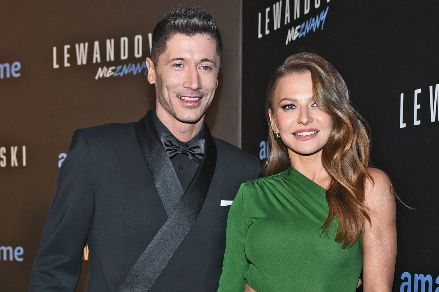 Media o związku Lewandowskiego. "Żona trzyma go krótko. W sypialni jest chłodno"