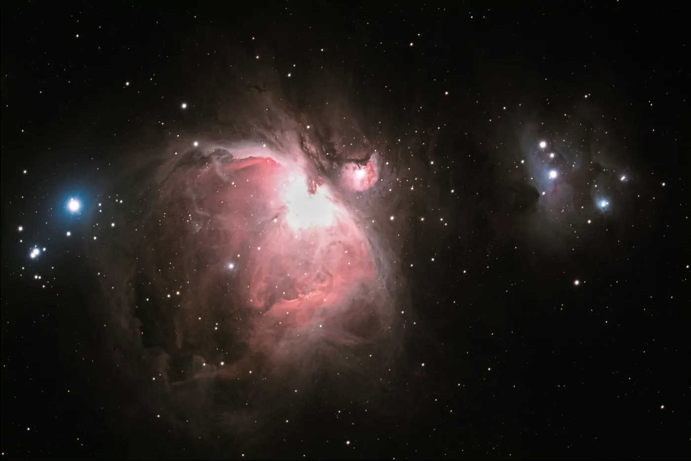 Zaskakujące odkrycie teleskopu Webba. Zanim gwiazda zapłonie, już emituje UV