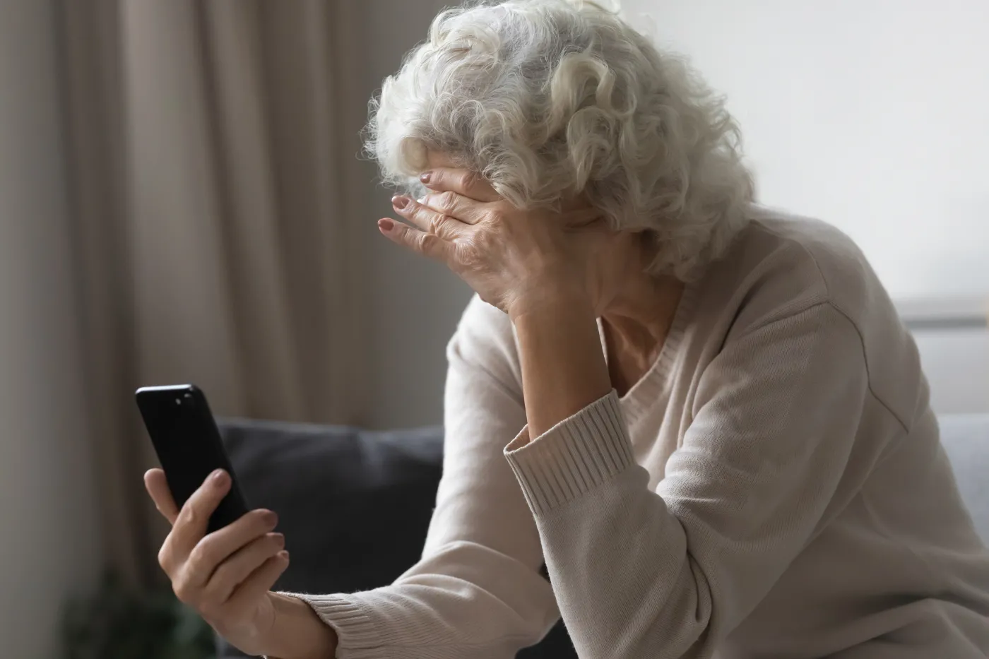 ZUS zabiera emerytom pieniądze. Nawet setki tysięcy złotych. Jak się ochronić?