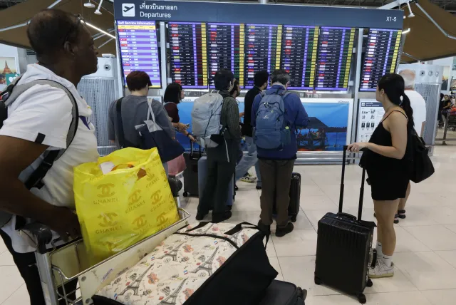 Polacy utknęli na Bliskim Wschodzie. Komunikat o działaniach MSZ