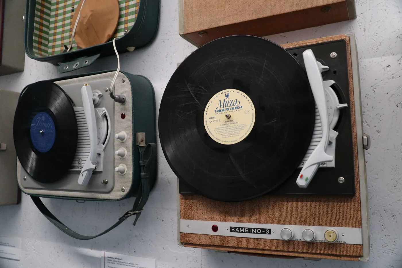 Quiz. Tego słuchało się w czasach PRL. Tylko znawcy tamtej epoki zdobędą 7/10