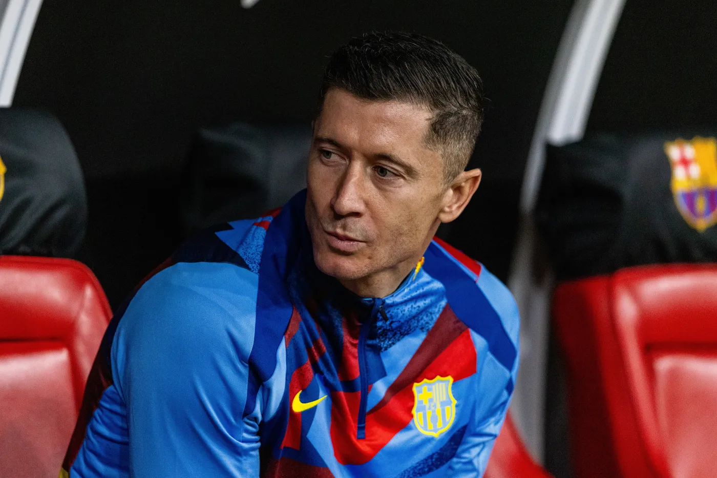 Lewandowski dostał od Barcelony ofertę nowego kontraktu. Tyle miałby zarabiać