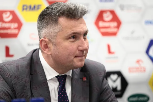 Afera Zondacrypto. Piesiewicz domaga się przeprosin, grozi i stawia ultimatum