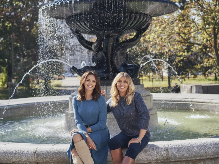 ewa-wachowicz-i-paulina-krupinska-w-kampanii-kolekcji-quiosque-jesienzima-2020-28244368.jpg