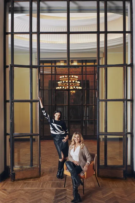 ewa-wachowicz-i-paulina-krupinska-w-kampanii-kolekcji-quiosque-jesienzima-2020-28244393.jpg