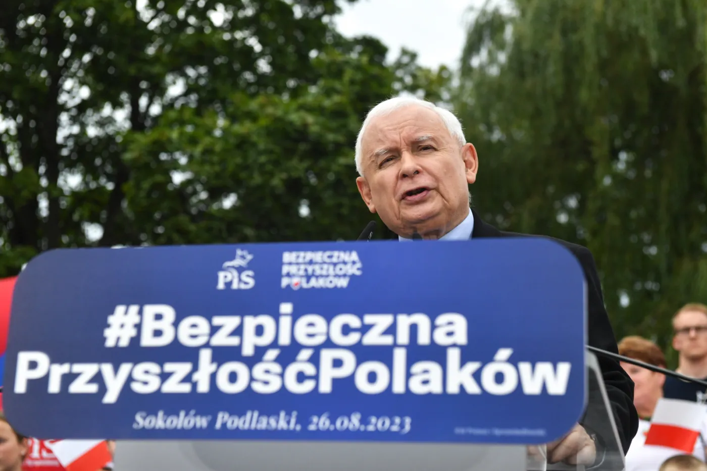 Kto wierzy w bezpieczną Polskę. SONDAŻ dla DGP i RMF FM