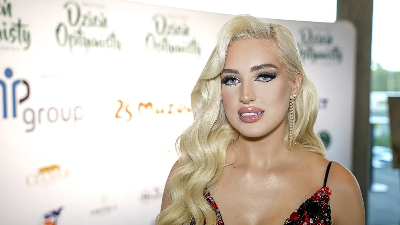 Anna Markowska wbija szpilę Caroline Derpienski? "Klasa jest w środku, a nie..."