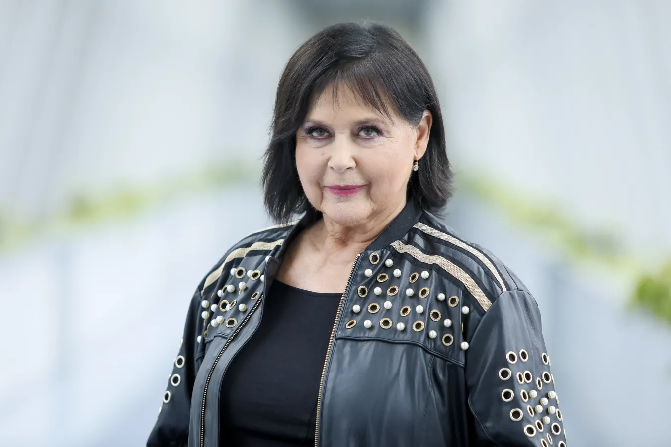 Miała trzech mężów, mówi, że jest "kobietą domową". Jaka prywatnie jest Elżbieta Jaworowicz?