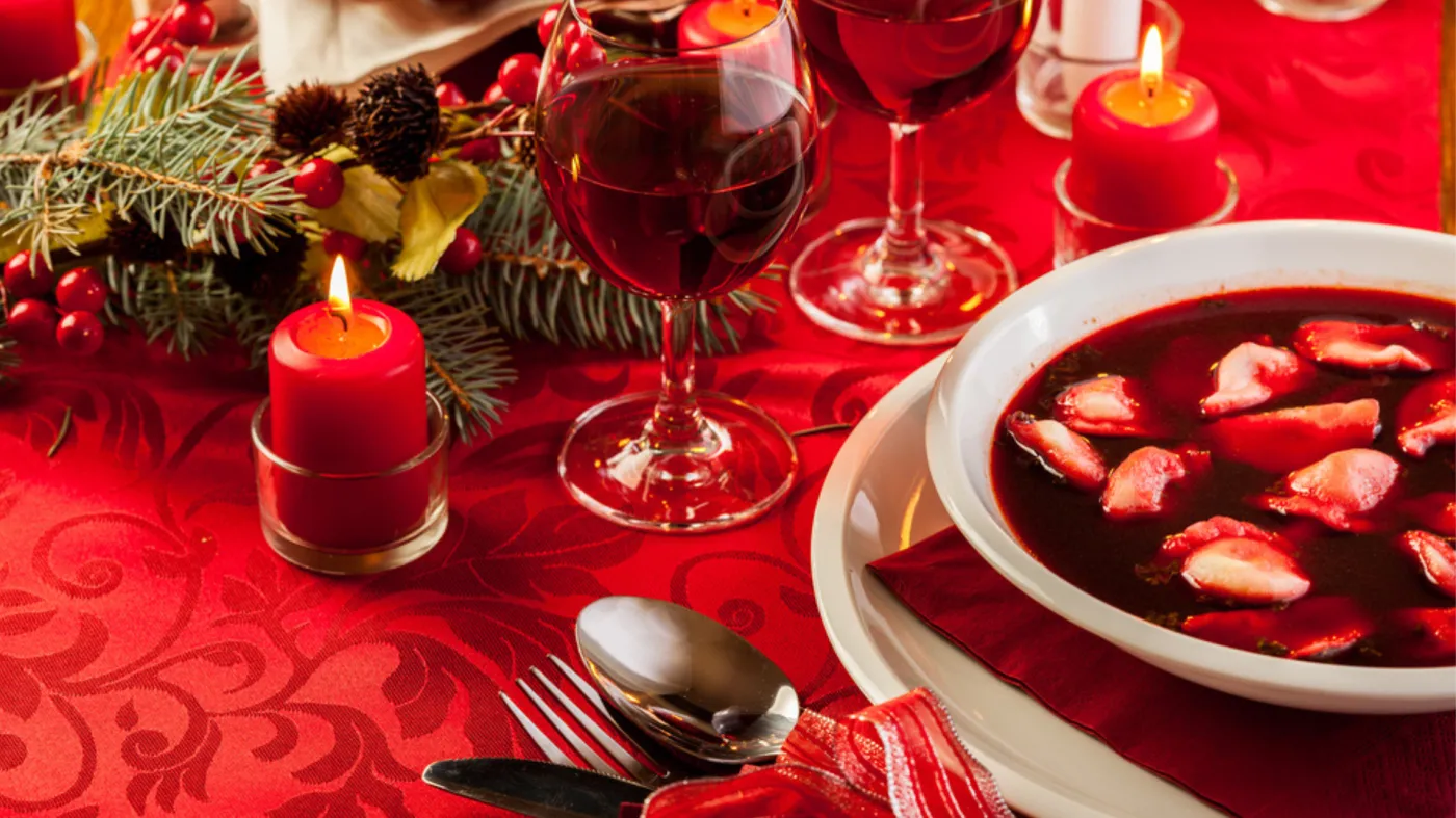 Wigilijne przesądy. Czego nie robić w Wigilię, żeby nie ściągnąć na siebie pecha?