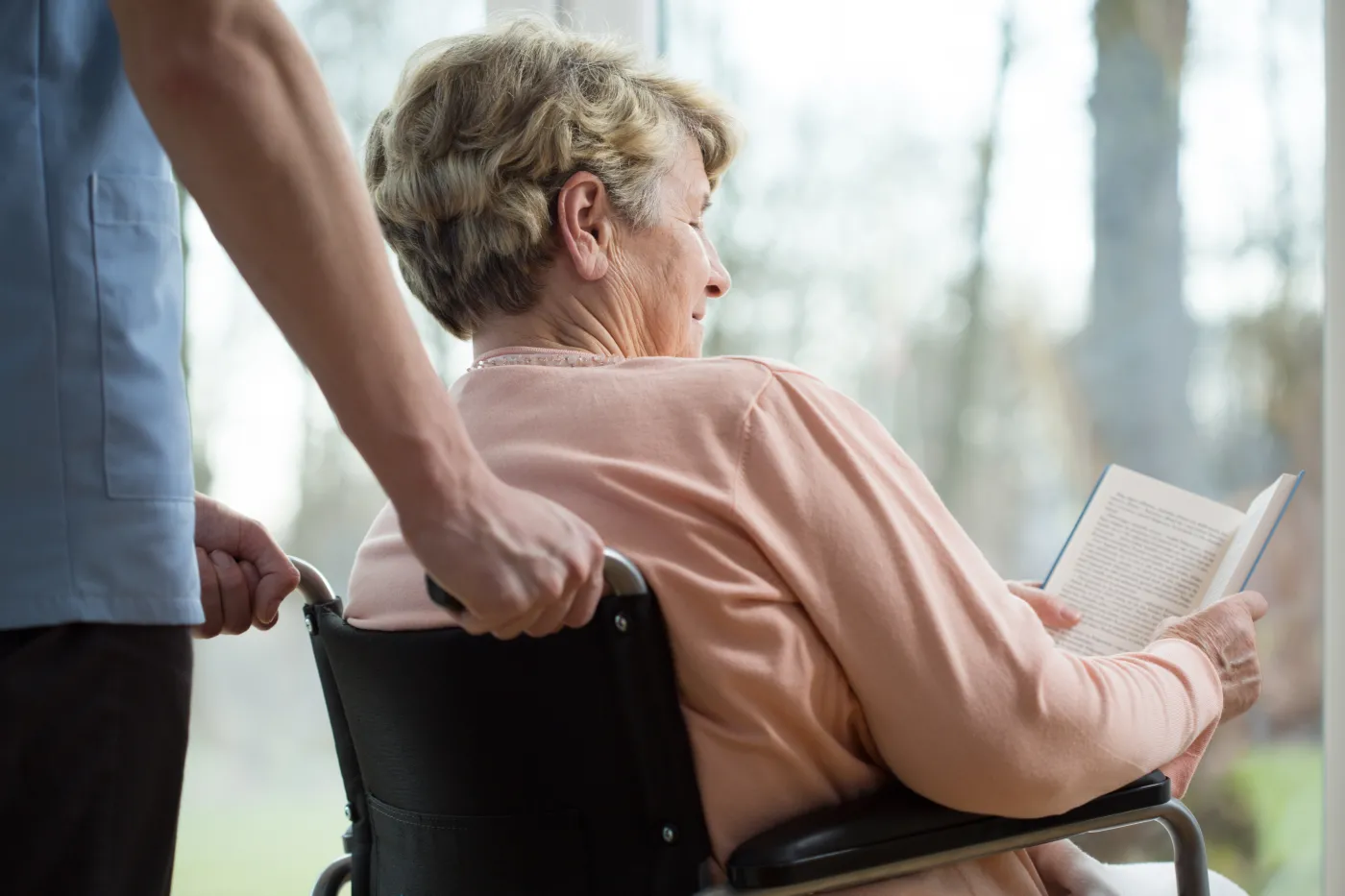 2150 zł dla seniorów 75+. Nowe wsparcie już wkrótce wejdzie w życie