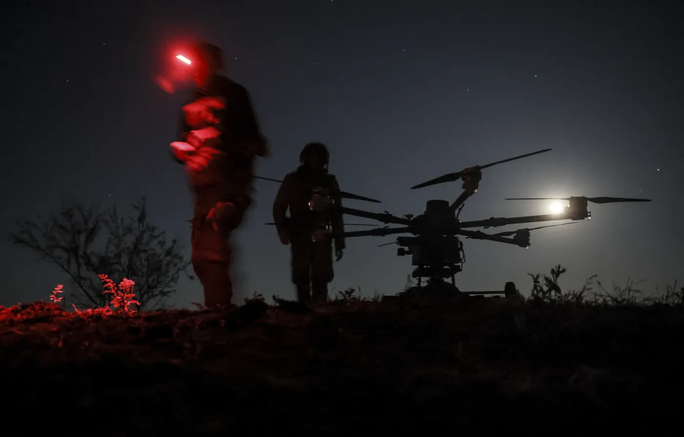Ukraińskie drony zadały celny cios rosyjskiej armii. Dym nad okupowanym Krymem