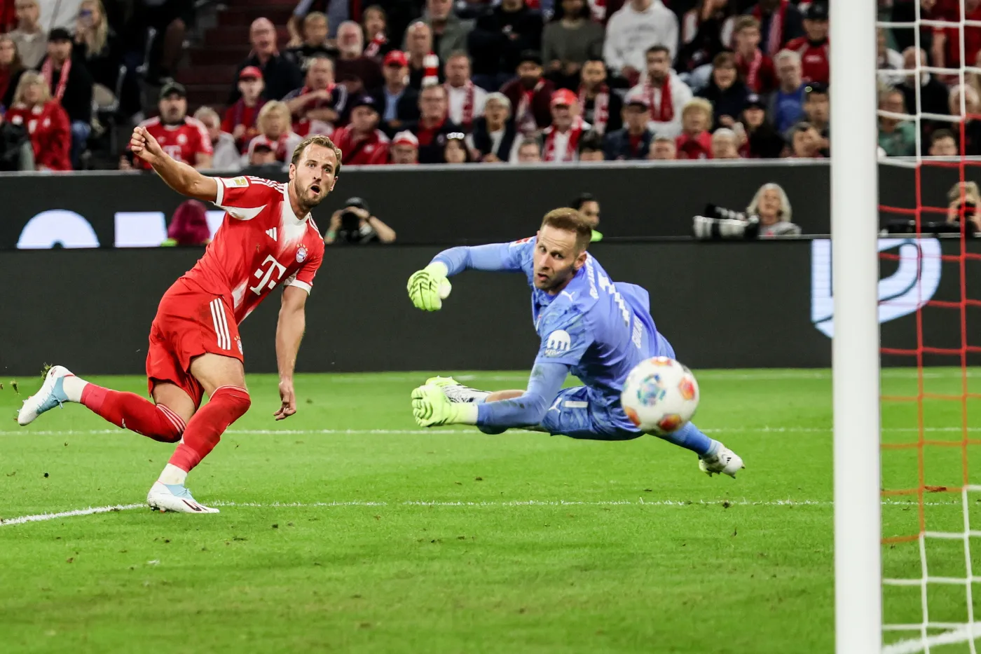 Hat-trick Kane'a. Bayern Monachium na inaugurację Bundesligi rozgromił z RB Lipsk