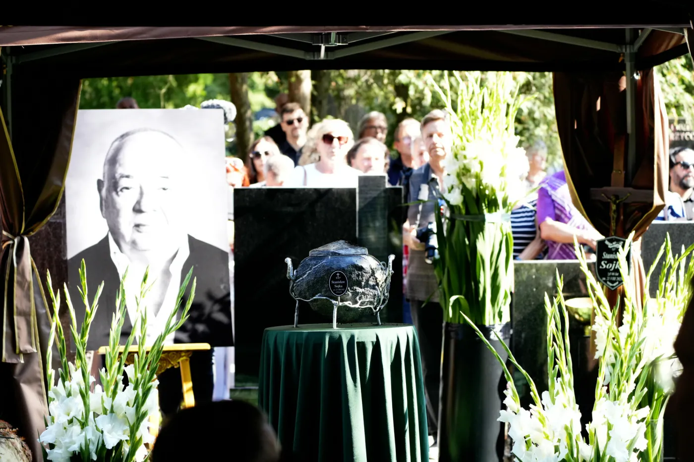 Tak wnuk pożegnał Stanisława Soykę. "Bardzo mi się z dziadkiem poprawił kontakt"