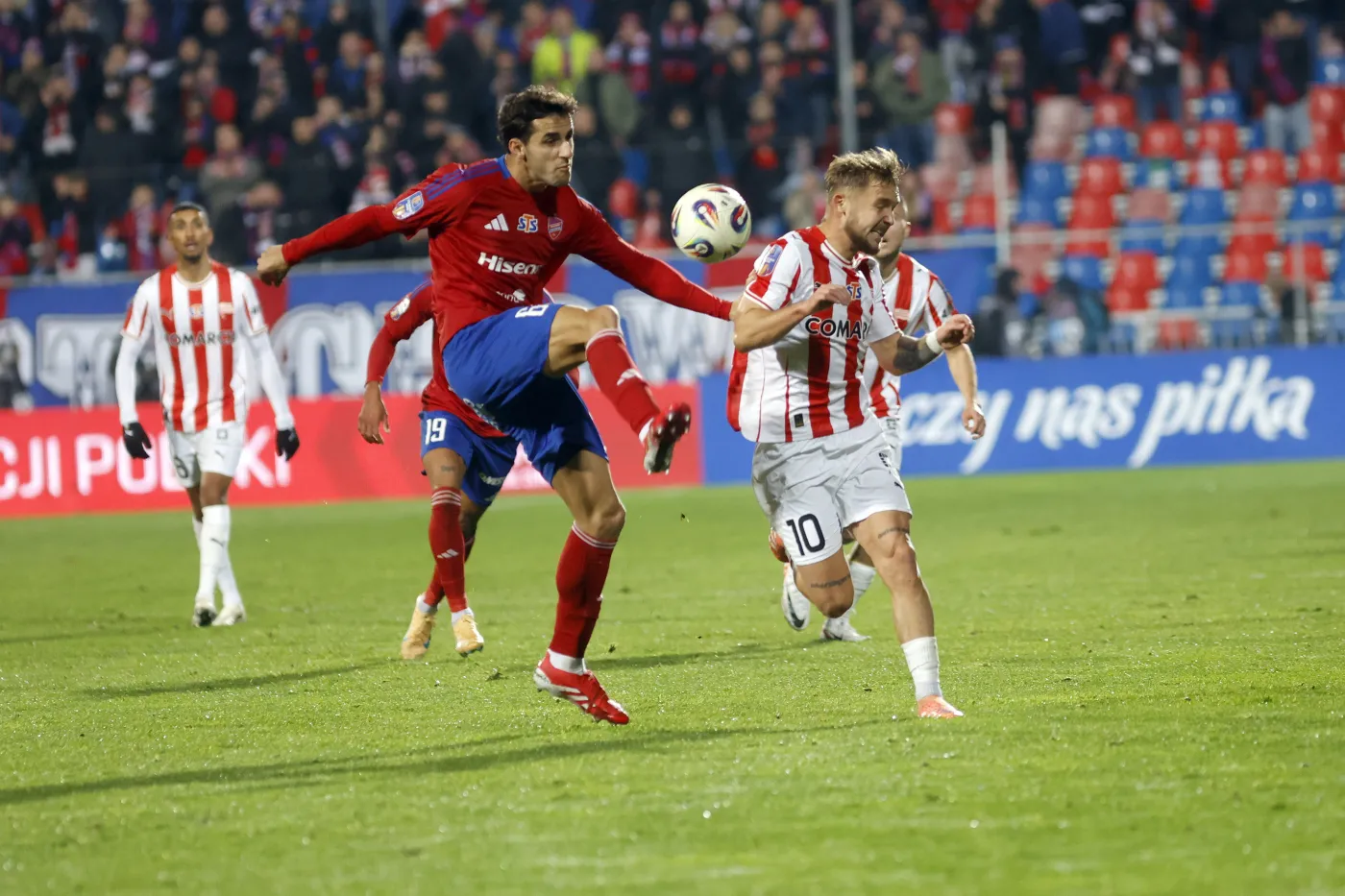 Puchar Polski. Raków rozgromił Cracovię. Lechia do awansu potrzebowała dogrywki
