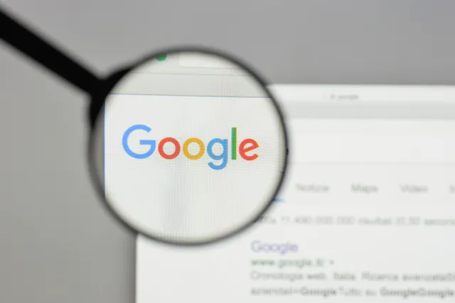 Google w opałach. KE wszczęła postępowanie antymonopolowe, w tle AI