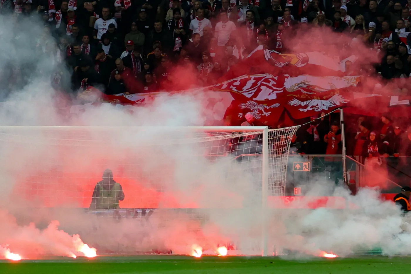 Koniec współpracy PZPN z kibicami. Przyniosła ona straty wizerunkowe i finansowe