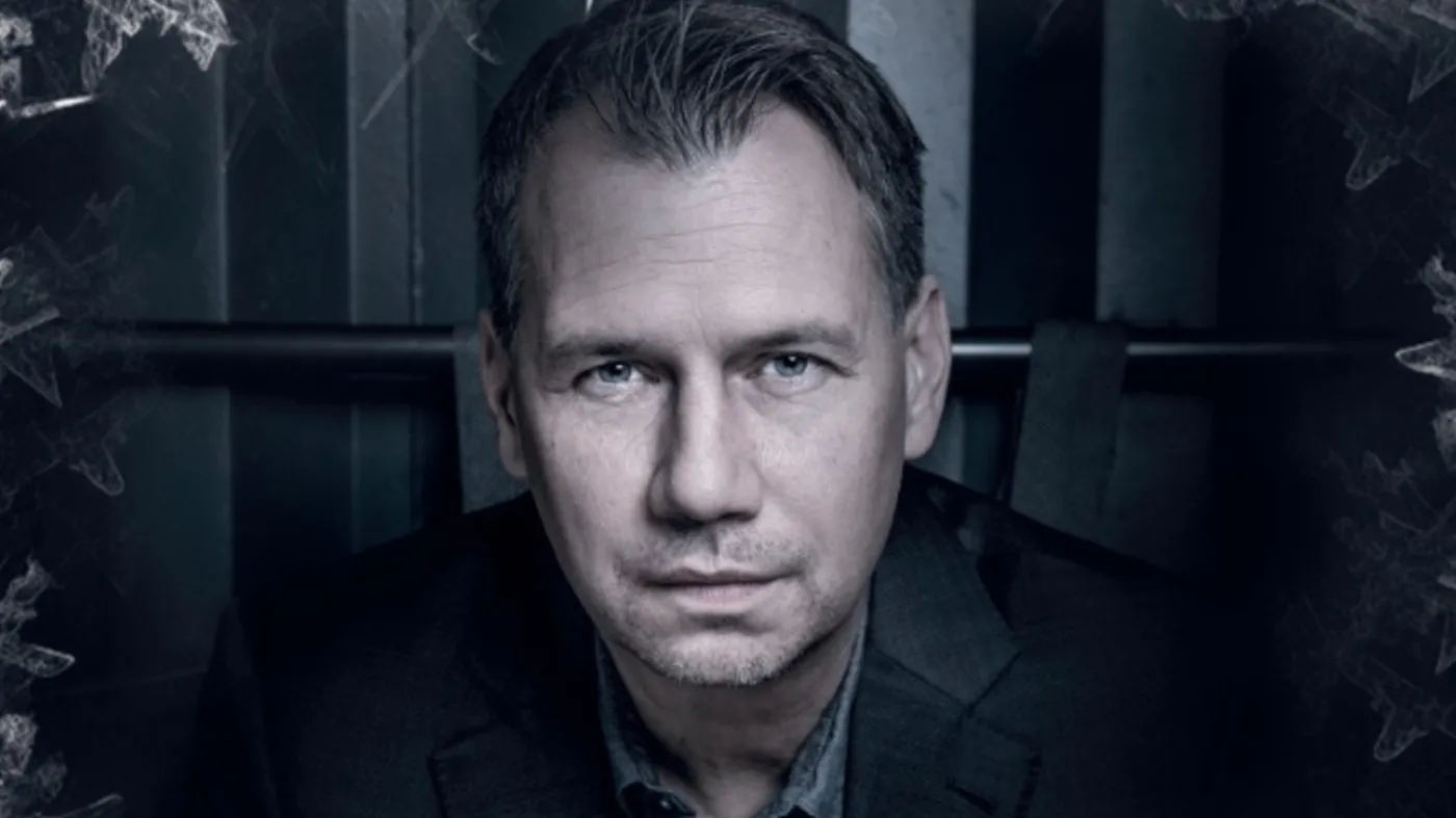 Autor kultowych thrillerów odwiedzi Polskę. Wizyta zbiega się z wydaniem nowej książki