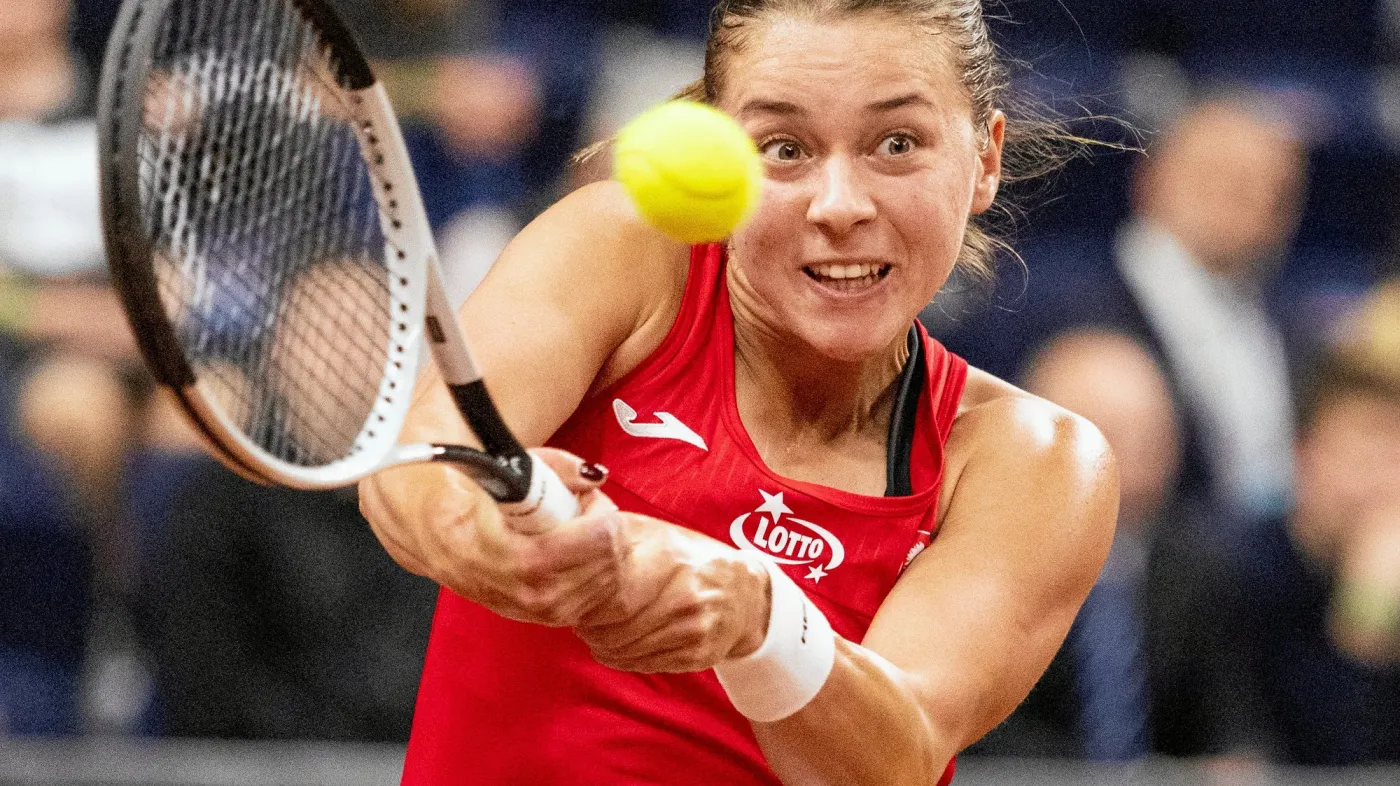 Chwalińska robi furorę na Roland Garros. Polka w 1/8 finału French Open