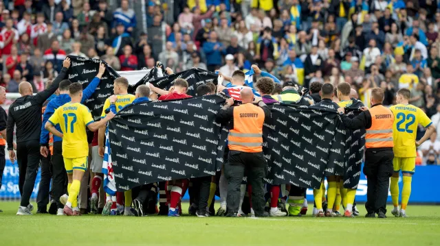 Eriksen znów zasłabł na boisku. Dramat Duńczyka podczas meczu z Ukrainą