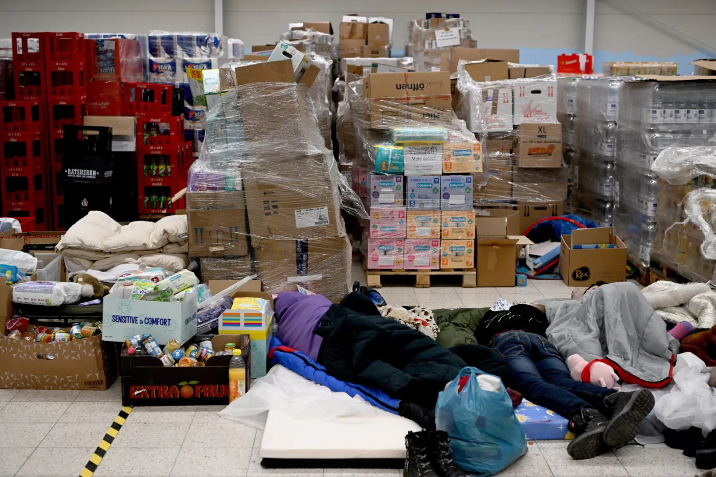 Mity padają wraz z wojną. OPINIA