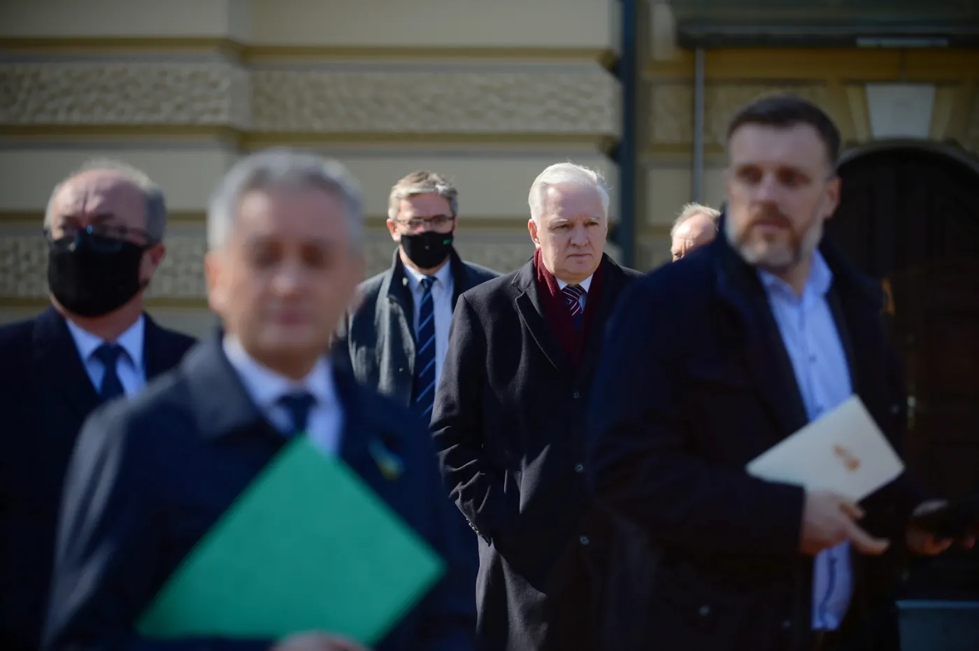 "Dla Polaków rozwiązania ustawowe, a dla oligarchów zmiana konstytucji? Wara!"