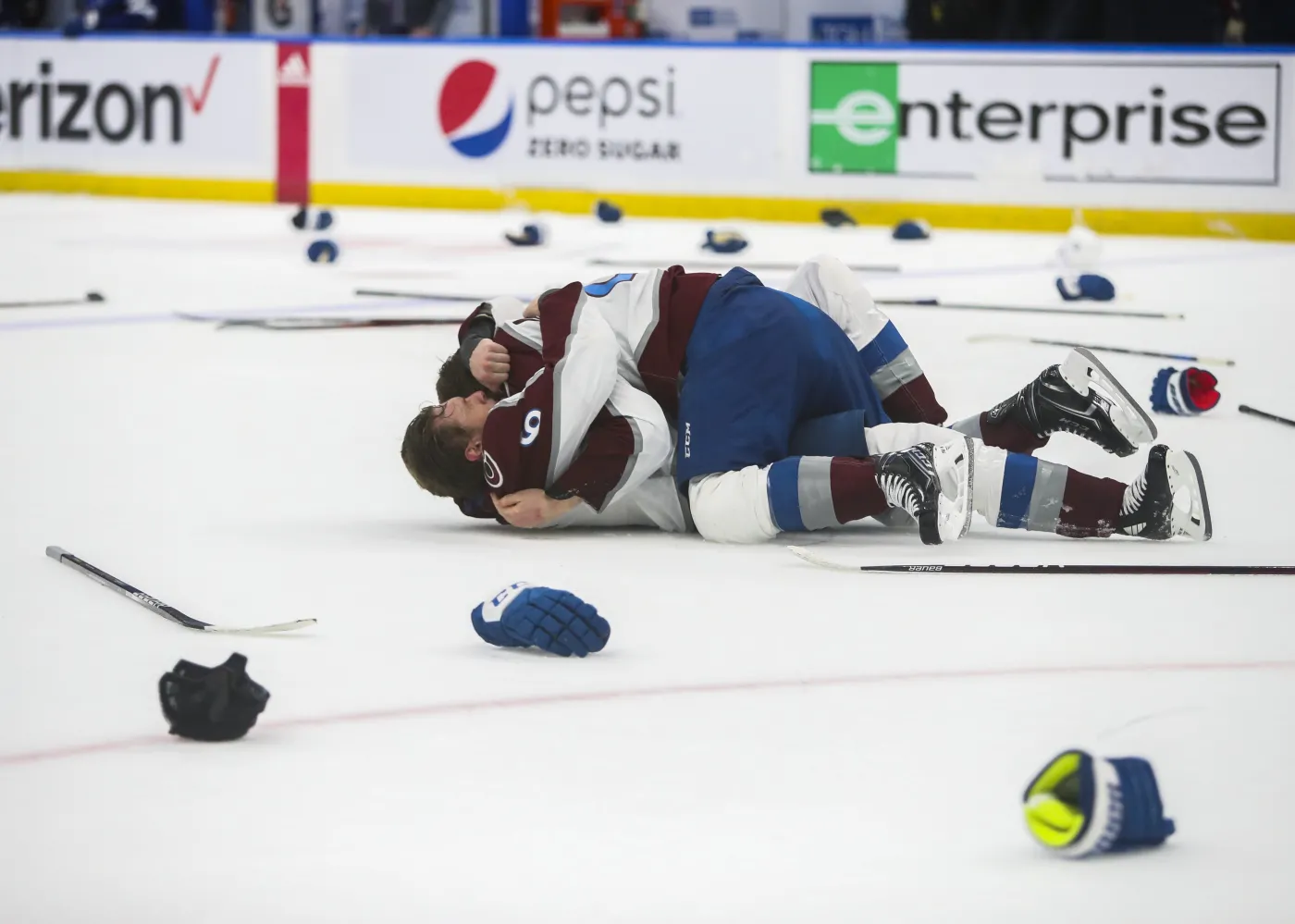 Dominacja Lightning przełamana. Colorado Avalanche mistrzami NHL!