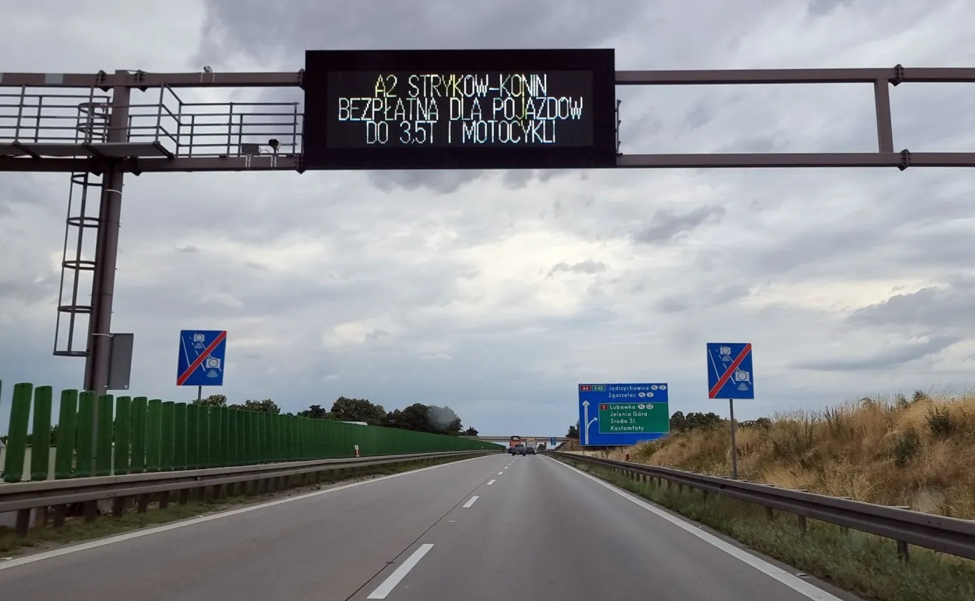 odcinkowy-pomiar-predkoscinowej-generacji-na-autostradzie-a4-juz-lapie-kierowcow-37869957.jpg