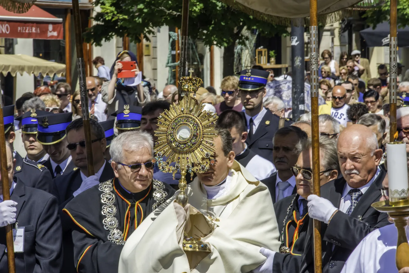 Czy Boże Ciało 2023 to święto nakazane? Sprawdź, czy trzeba iść na mszę i procesję