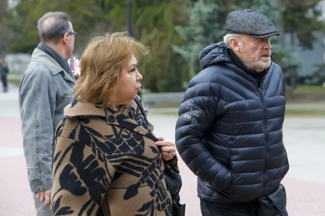 Miał być "księciem małżonkiem". Czy żona Daniela Olbrychskiego dostała się do PE?