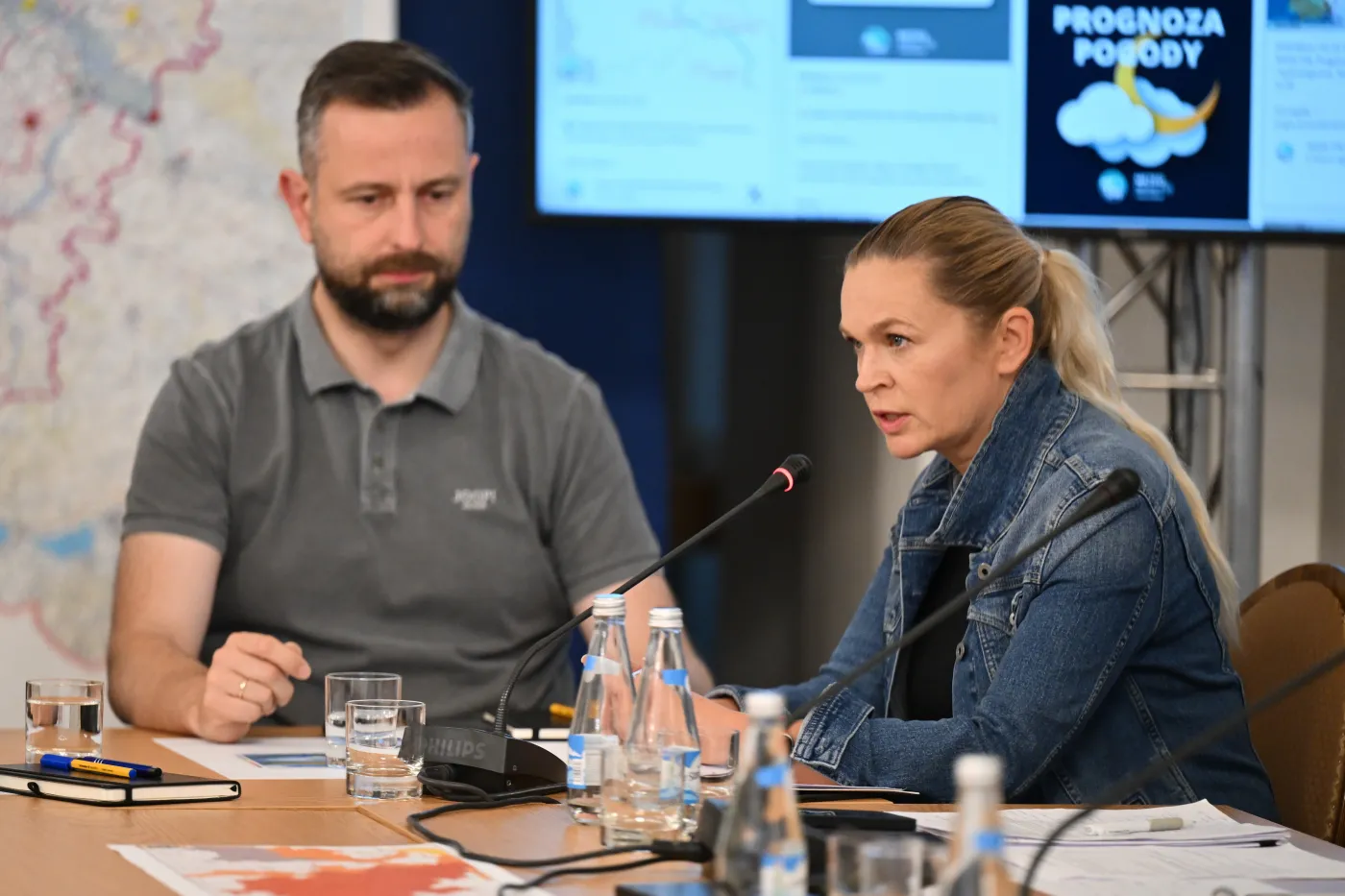 431 szkół zamkniętych po powodzi. Szefowa MEN: Organizujemy zielone szkoły dla uczniów