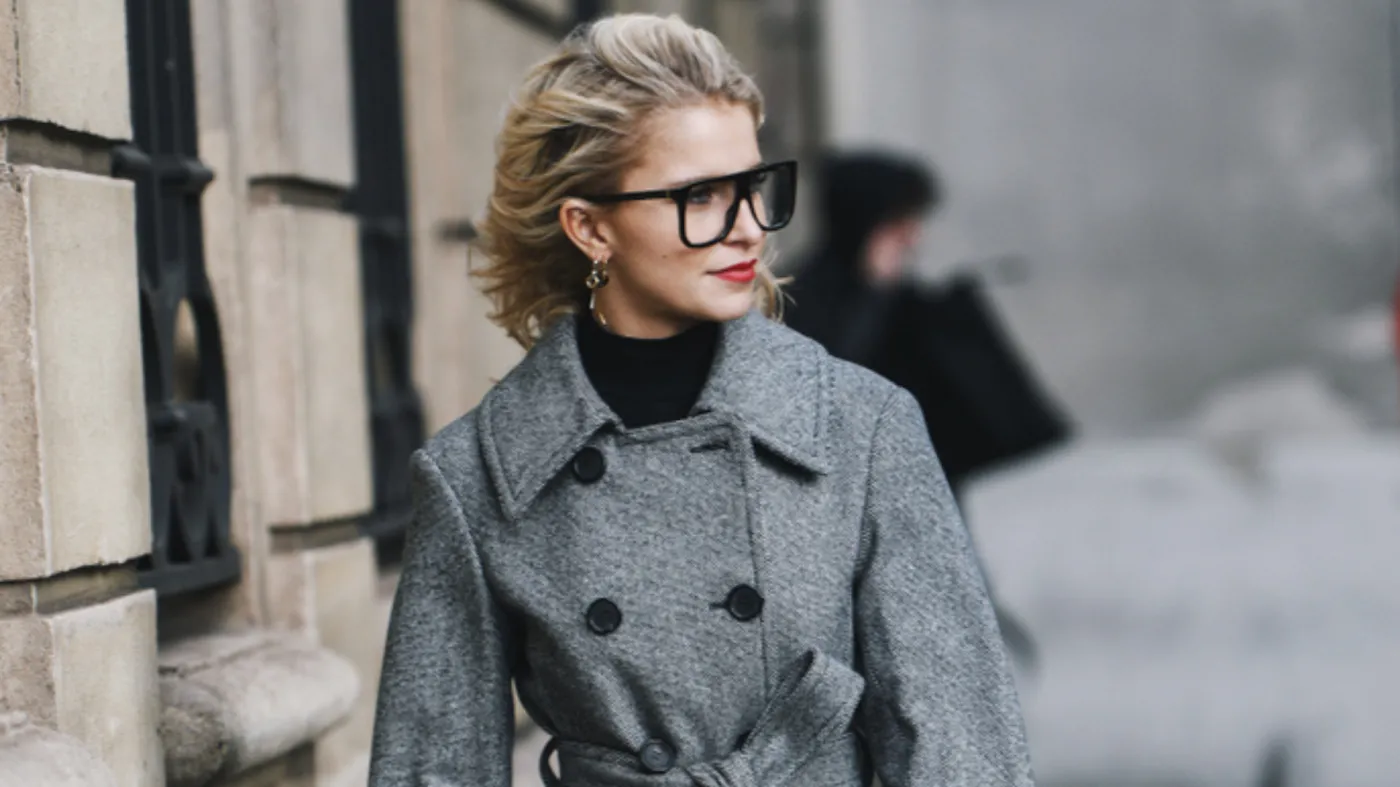 To połączenie kolorów postarza. Dojrzałe kobiety powinny go unikać