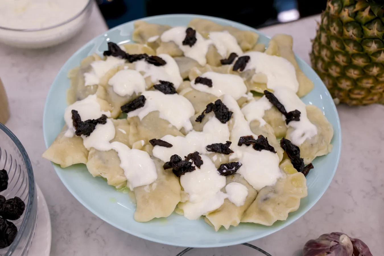 Pierogi z suszonymi śliwkami. Wigilijny specjał prosto z gór