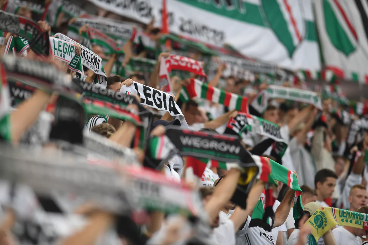 Legia ogłosiła, jakich kibiców nie wpuści na mecz z Chelsea. Pachnie dyskryminacją?