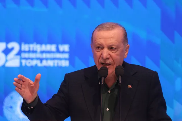 Erdogan chce spotkania Putina i Trumpa w Stambule. Dojdzie do historycznego szczytu?