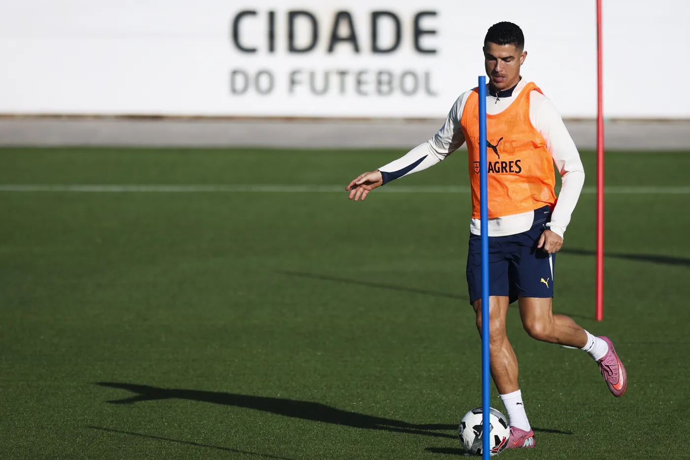 Cristiano Ronaldo został miliarderem. Tylko pięciu innych sportowców ma taki status