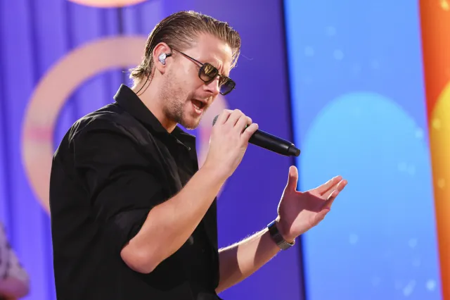 Sebastian Fabijański tak zareagował na pytanie o miłość. Prowadzących nieco zmroziło